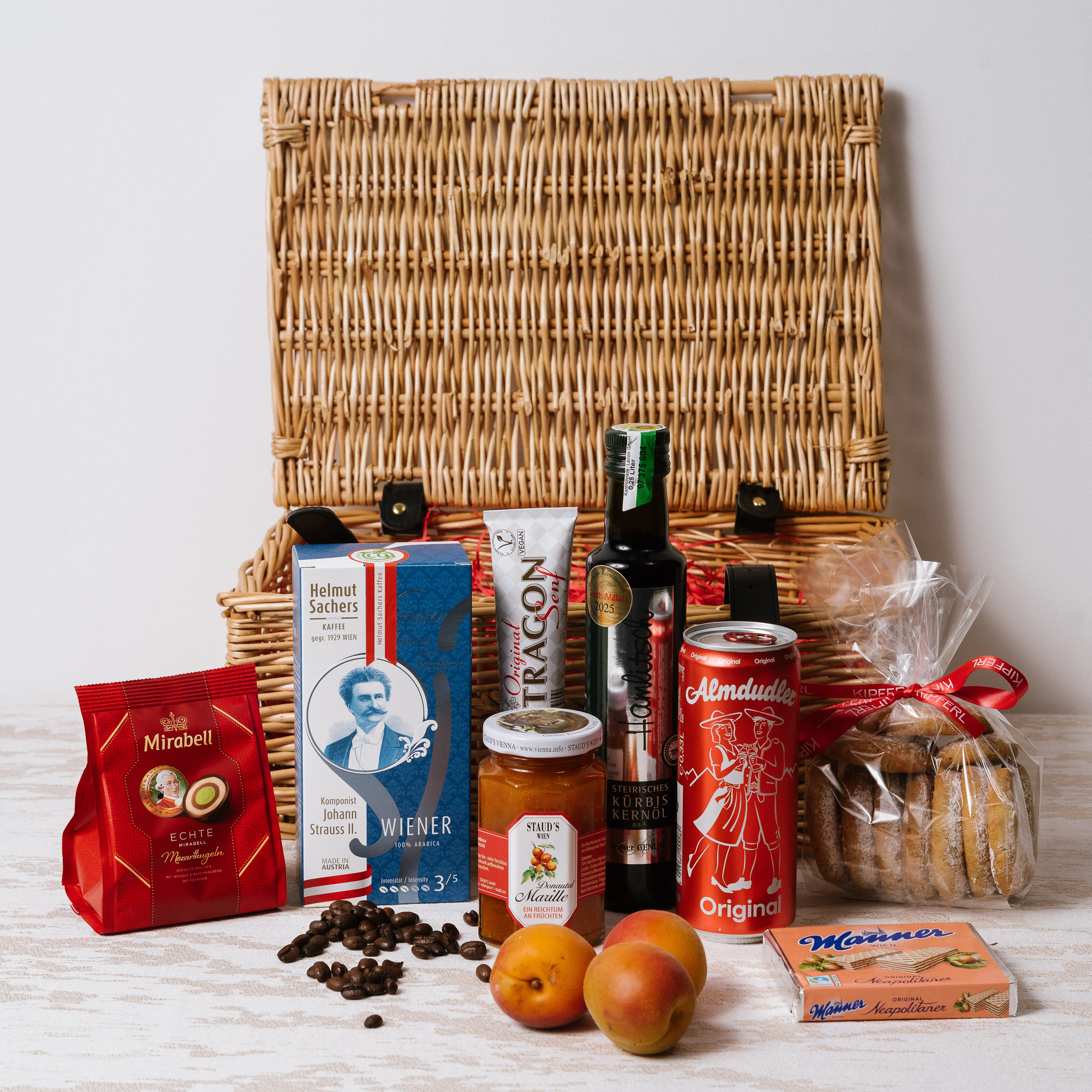 Austrian Gift Hamper – Alcohol Free | A Wine-Free Austrian Treat - Image 2