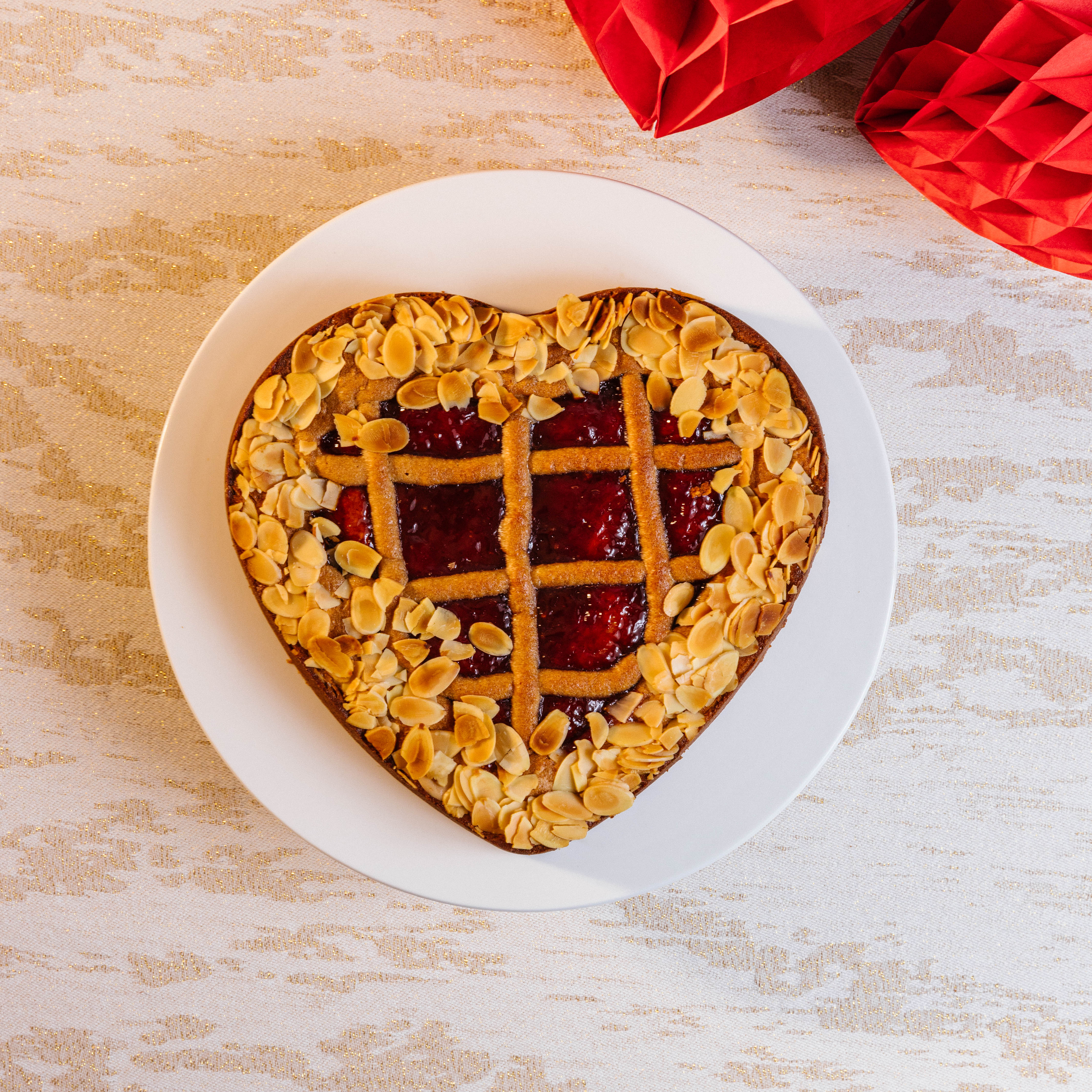 Heart-Shaped Linzer Torte – Austrian Cake - Image 2