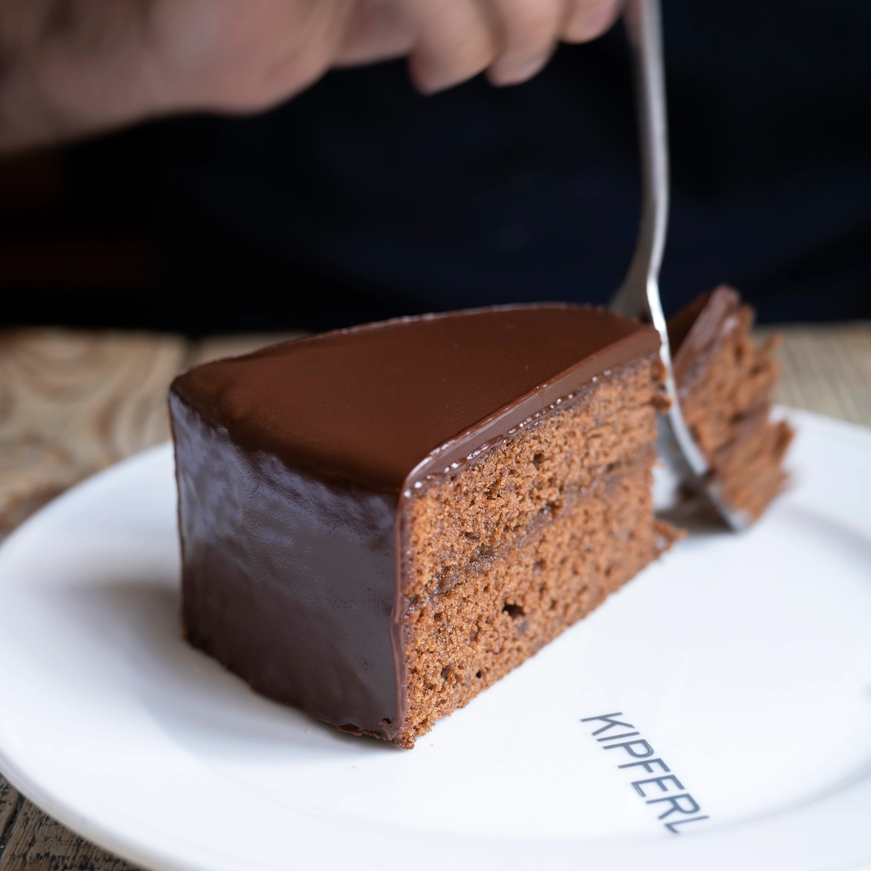 Sachertorte UK – Traditional Austrian Chocolate Cake - Queen of Cakes - Image 3